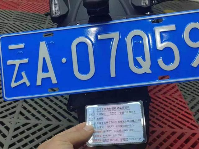 哈哈哈,这个喝多了还得挂儿科 哈哈哈,这个喝多了还得挂儿科