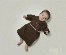 小小的小孩子。。。 小小的小孩子。。。