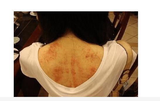 “家里拆迁,几个女同事跑来抢着做饭,我该吃谁的呢?”哇哈哈哈哈~ “家里拆迁,几个女同事跑来抢着做饭,我该吃谁的呢?”哇哈哈哈哈~