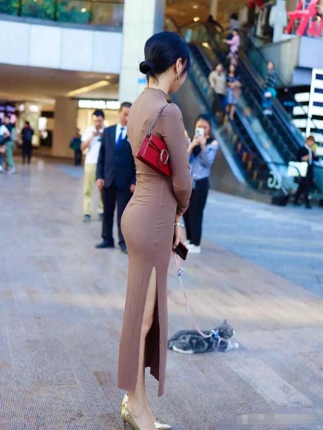 和漂亮表妹一起爬山 要注意什么？