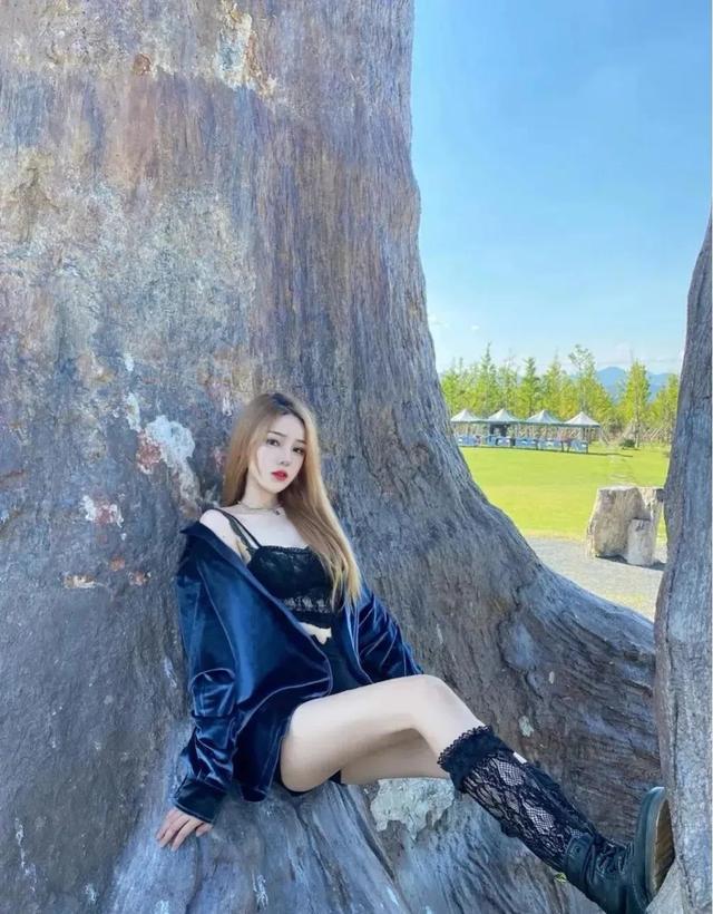 和漂亮表妹一起爬山 要注意什么？