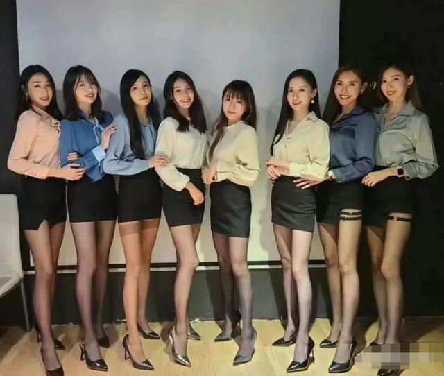 和漂亮表妹一起爬山 要注意什么？