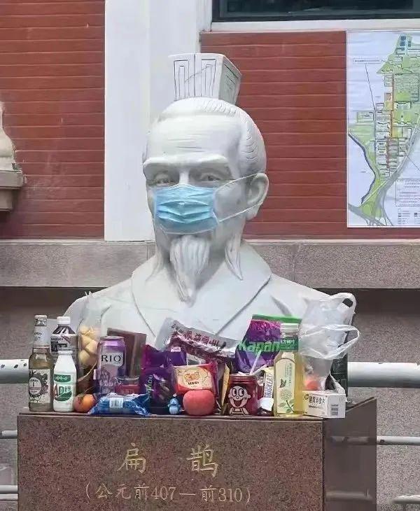 【每日十图】一次性遇见五个黑丝女仆装,画面太太太燃了 【每日十图】一次性遇见五个黑丝女仆装,画面太太太燃了
