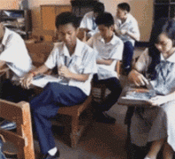 这哥们儿一看就是老手了