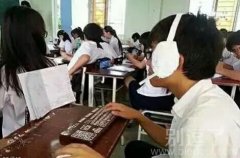 上课无聊就这样消遣吧