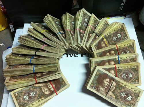 不起眼的的图片,细细品味很有意思。