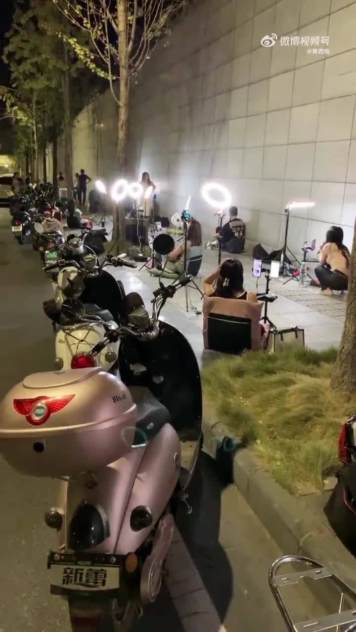 轻松一刻：第一次买20j的车厘子，怎么吃？