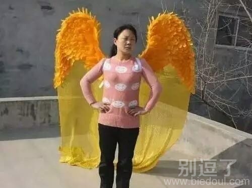 这是要参加巴黎时装周么 这是要参加巴黎时装周么