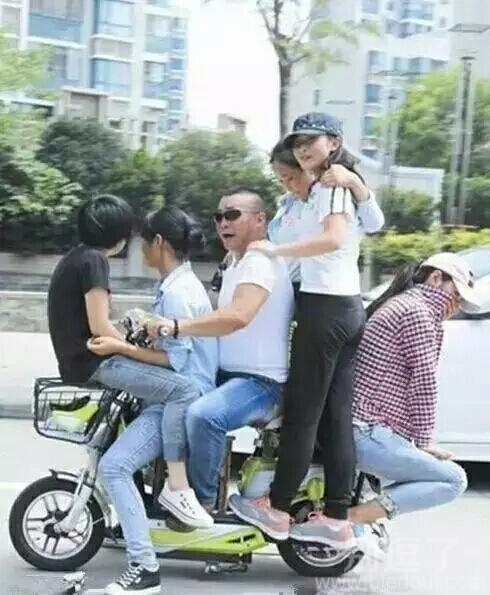 好心疼 这辆车呀