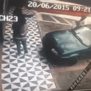 就这样静静的看着你装