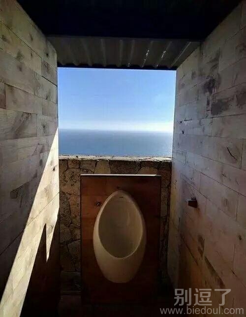 海景厕所，来了舍不得走