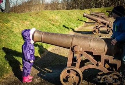 听说往里放的东西都可以投非常远！