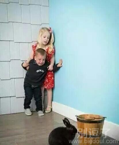 这孩子天生的护花使者 这孩子天生的护花使者