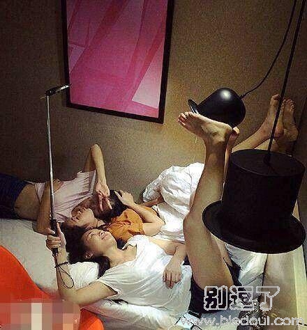 有的时候脚是重要道具 有的时候脚是重要道具