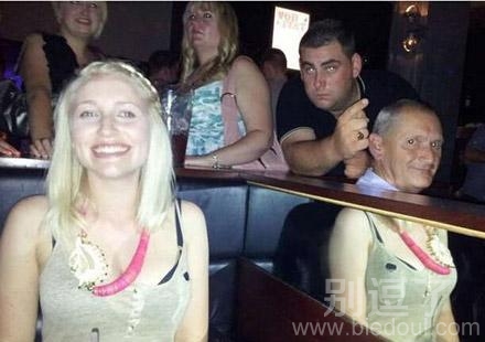 错位图片的效果。 错位图片的效果。