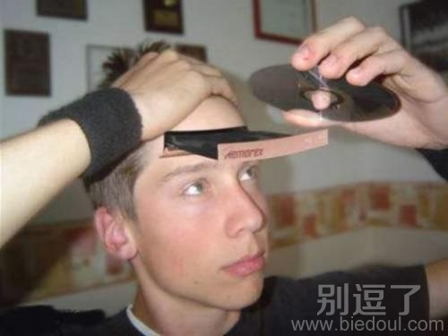 创意不错,就是有点过时了 创意不错,就是有点过时了