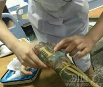 此时，护士的内心是崩溃的