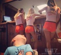 从小就色的小孩子。