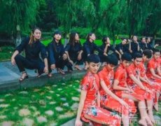 骚年，你们要不要这么妩媚啊