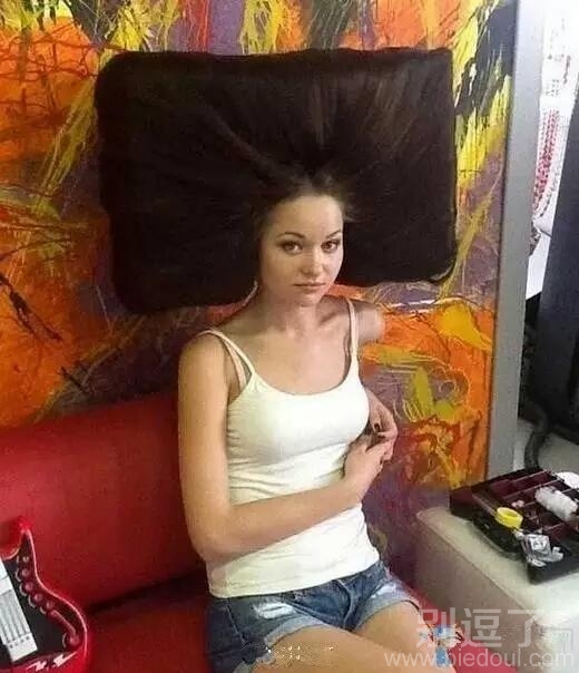 洗头发是一个大工程呀 洗头发是一个大工程呀