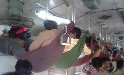 上了地铁的那一刻我真的被打败了! 上了地铁的那一刻我真的被打败了!