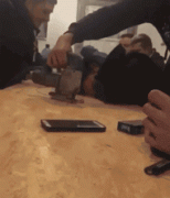 为睡觉的骚年默哀1秒