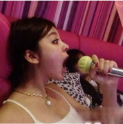 终于知道什么是麦霸 了