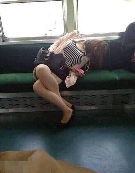 玩着玩着手机就这样了
