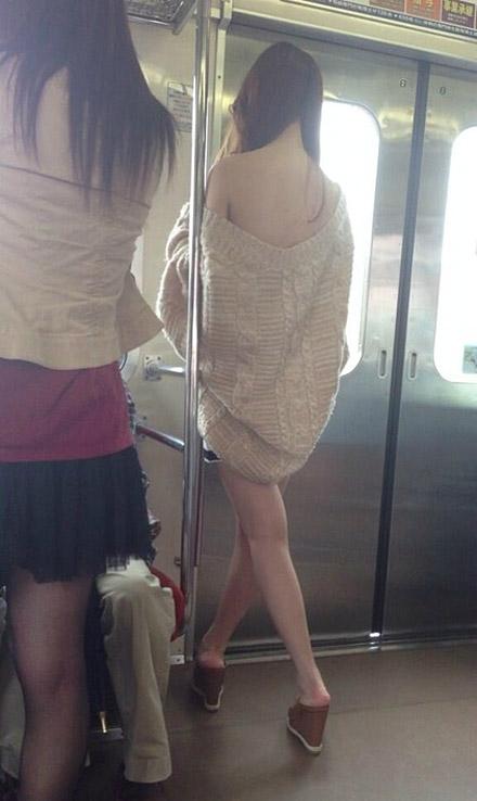 妹子，回个头呗！