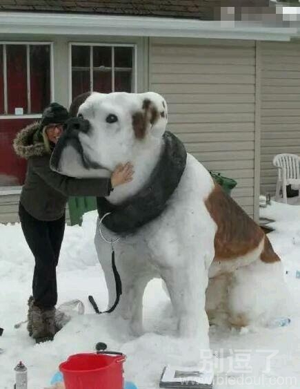外国的雪人都如此的高大上 外国的雪人都如此的高大上