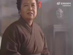 轻松一秒：小马也是开上大车了