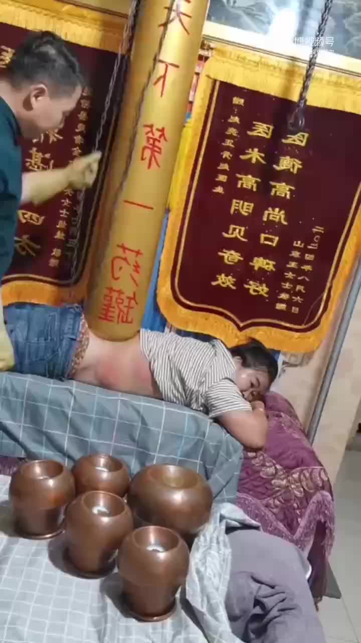 轻松一刻：不生孩子，等老了谁能给自己养老？