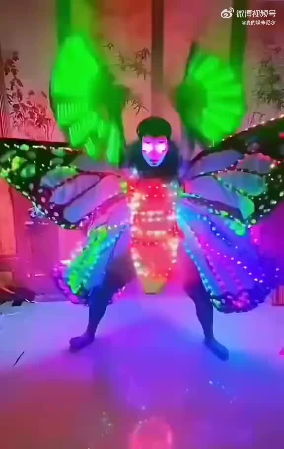 轻松一刻：人生不一定要往高处走，也可以往四处走