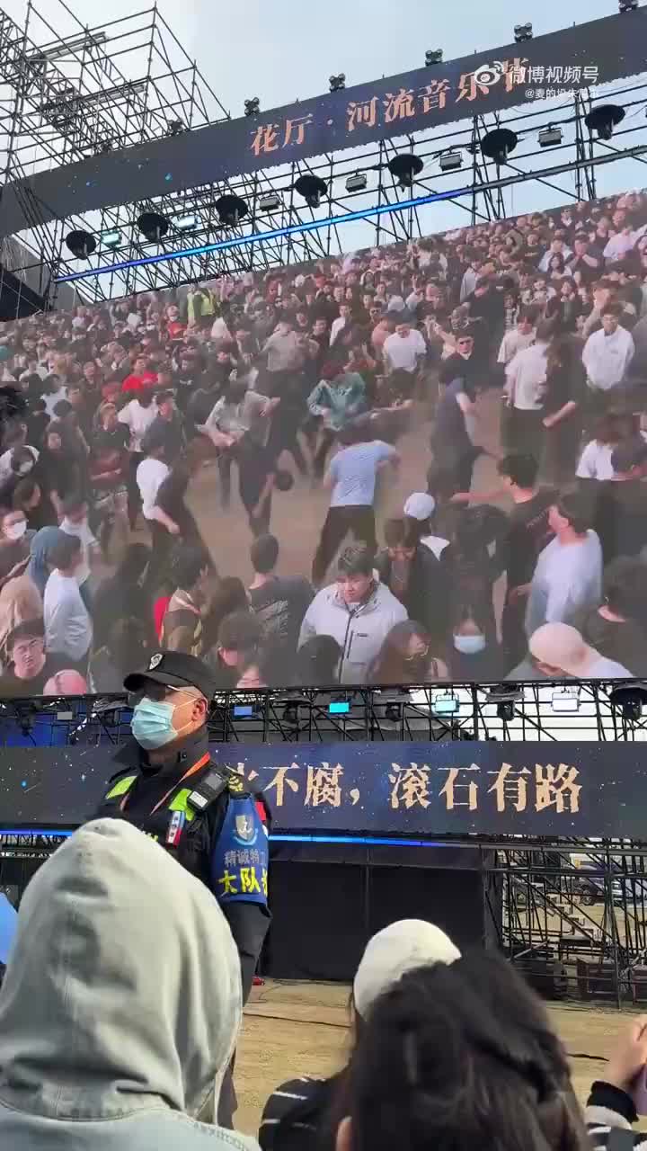 轻松一刻：这么多年，本人抗压能力全靠健忘！
