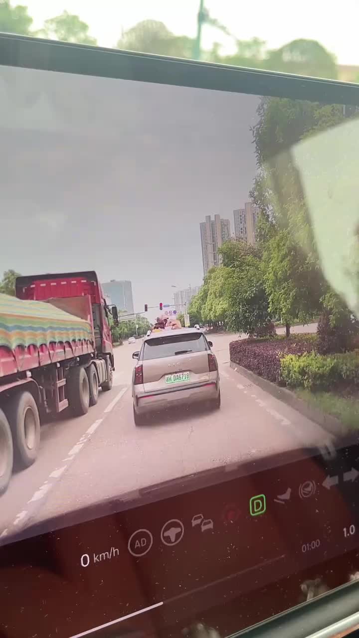 轻松一刻：“据说东北用这玩意当口球”