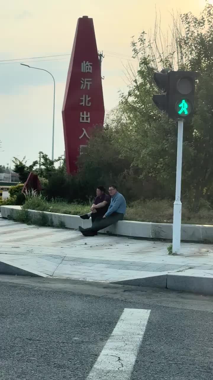 轻松一刻：聪明人绞尽脑汁，不如蠢人的灵机一动