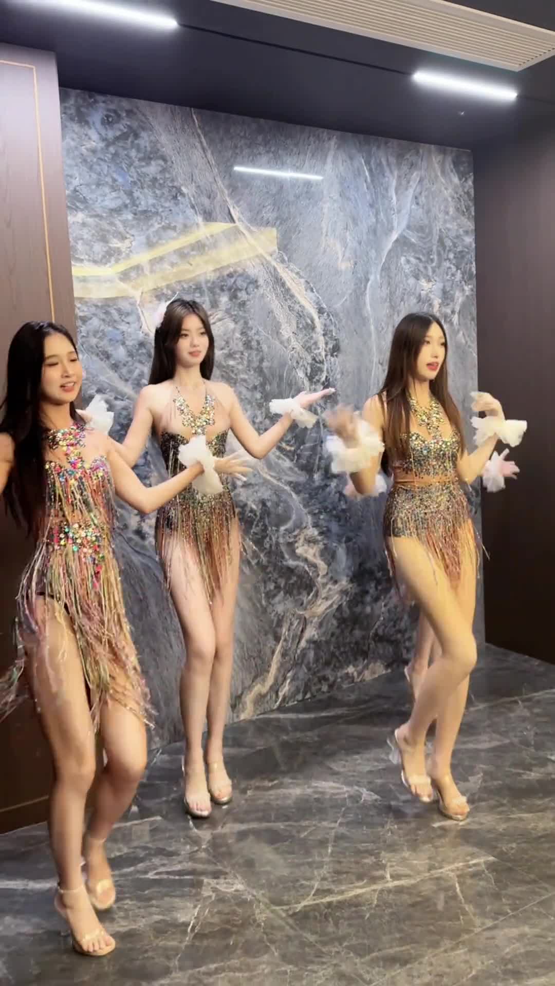 轻松一秒：工作到底有多努力，看图就知道了