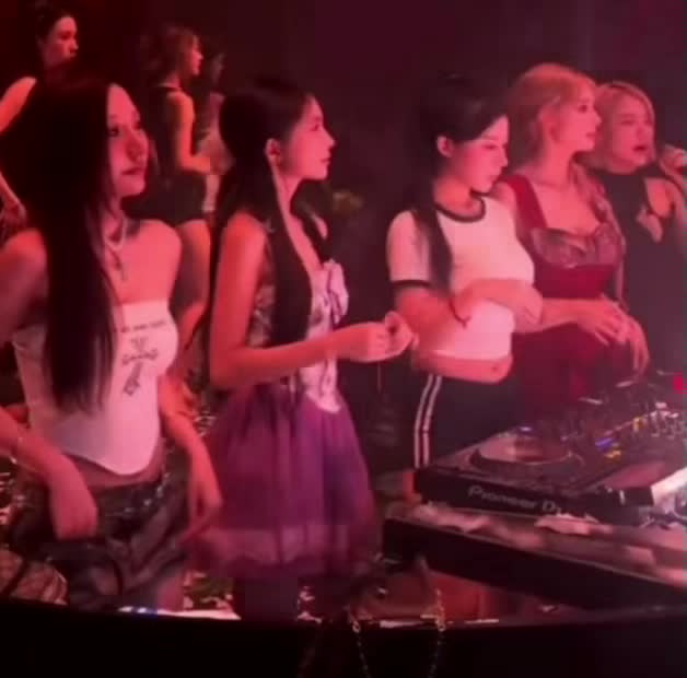 轻松一刻：其实我是钱失禁体质，一旦没钱了就想哭