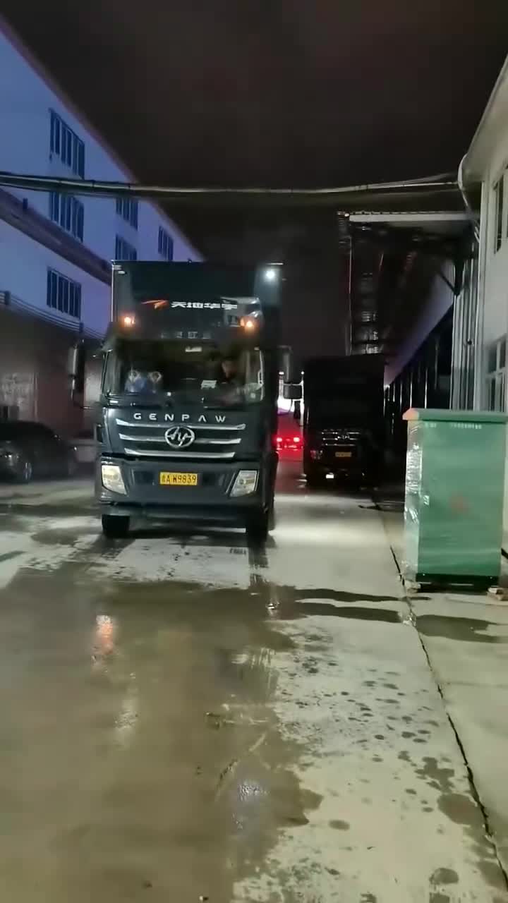 轻松一刻：现在幼儿园伙食多好，看看就知道了