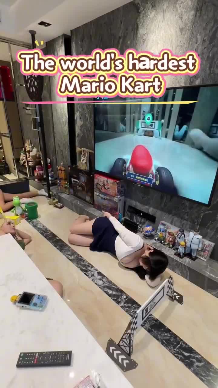 轻松一刻：混蛋！老头子就不能享受享受？