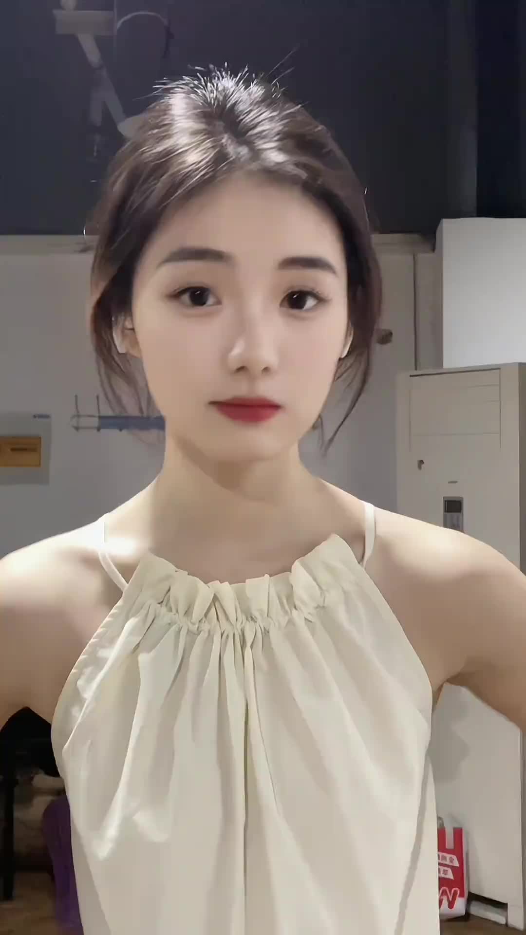 轻松一秒：不错，泡脚泡的是全家桶