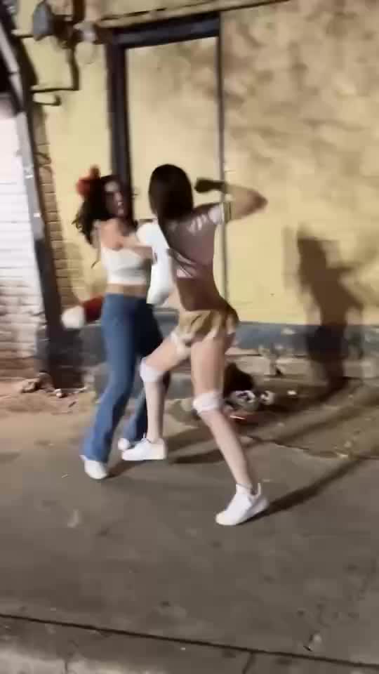 轻松一刻：陌生的城市啊，熟悉的角落里