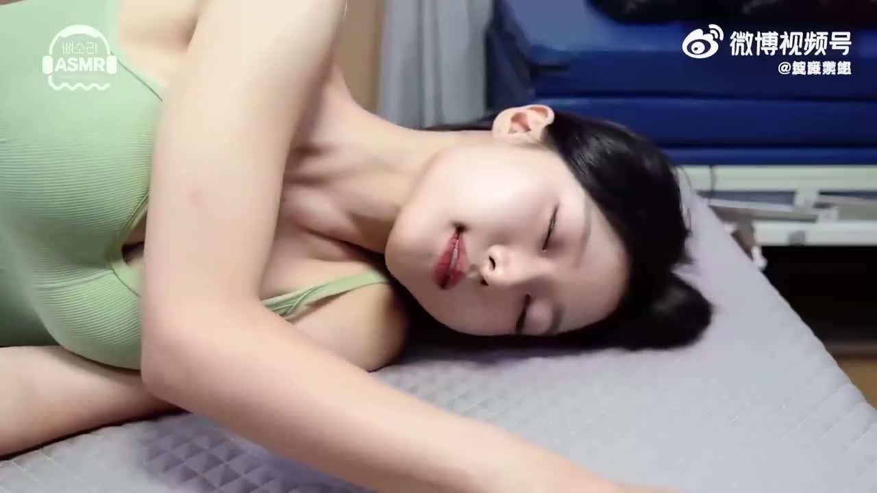 轻松一刻：有没有需要代照顾媳妇的？全国接单！