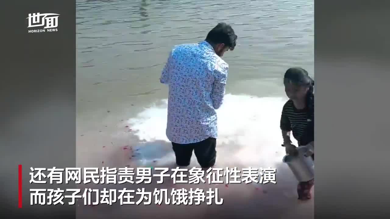 轻松一刻：周一，踏马来了！