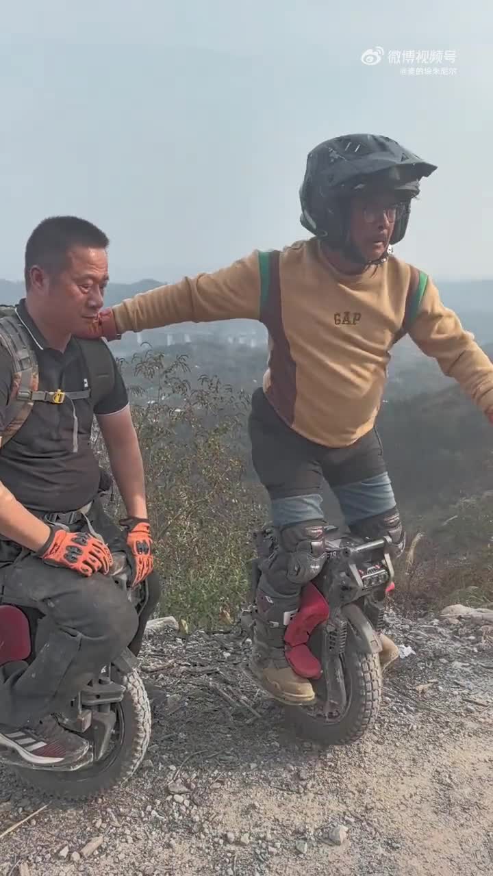 轻松一刻：喜报，这几天不用上班！