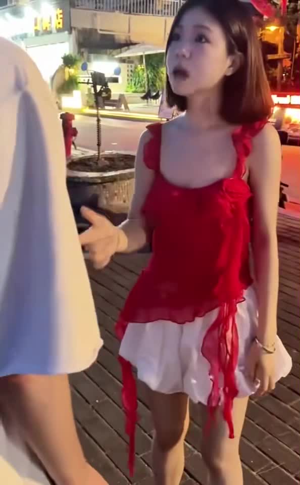 轻松一刻：母女嫁给父子俩，将来的孩子该怎么叫