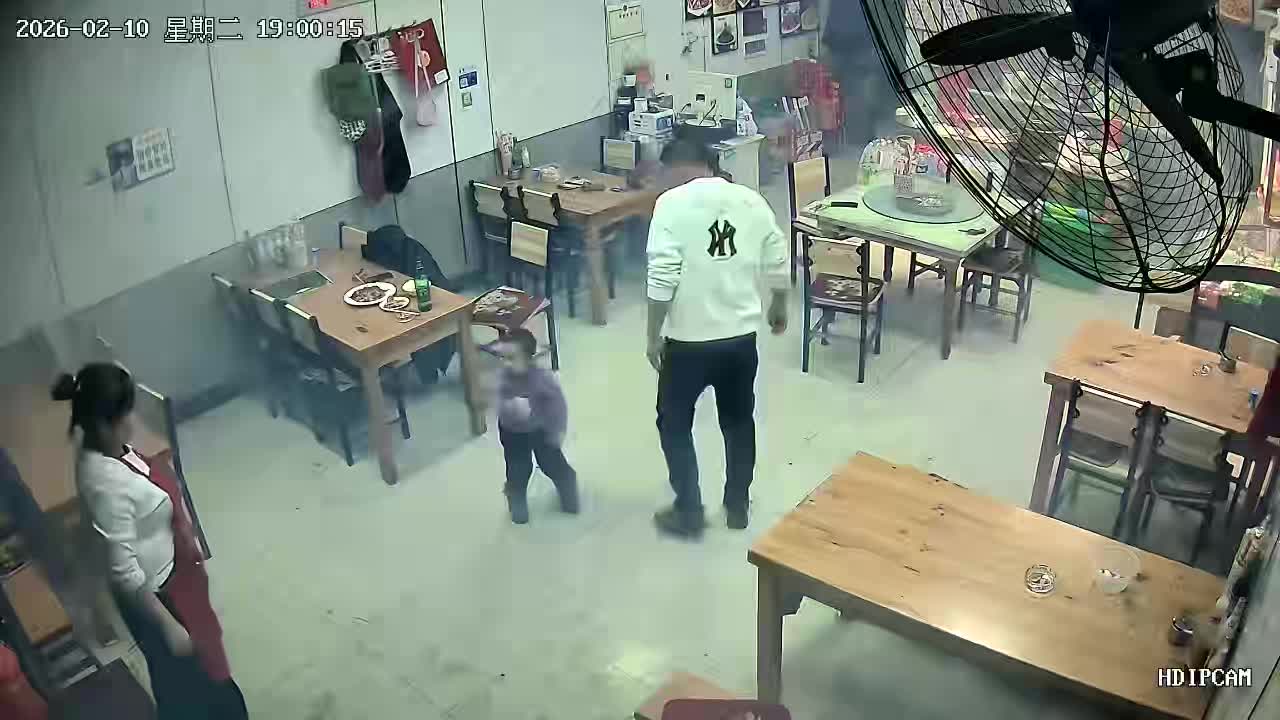 轻松一刻：＂年后再说呗＂的那个年后来了