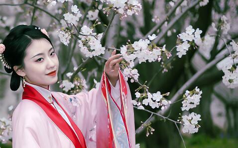 老师的教育确实挺重要